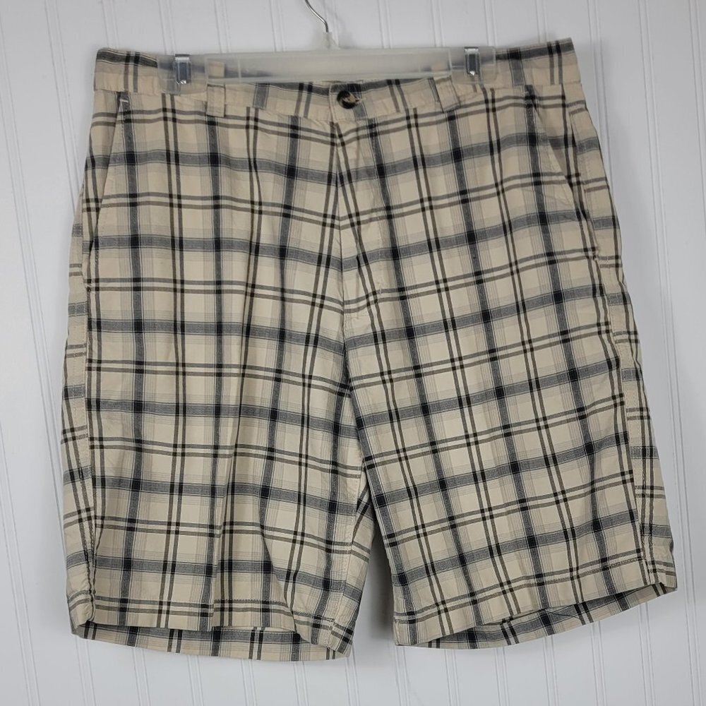 Club Room Checkered Men's Shorts 100% Cotton Waist SZ 36